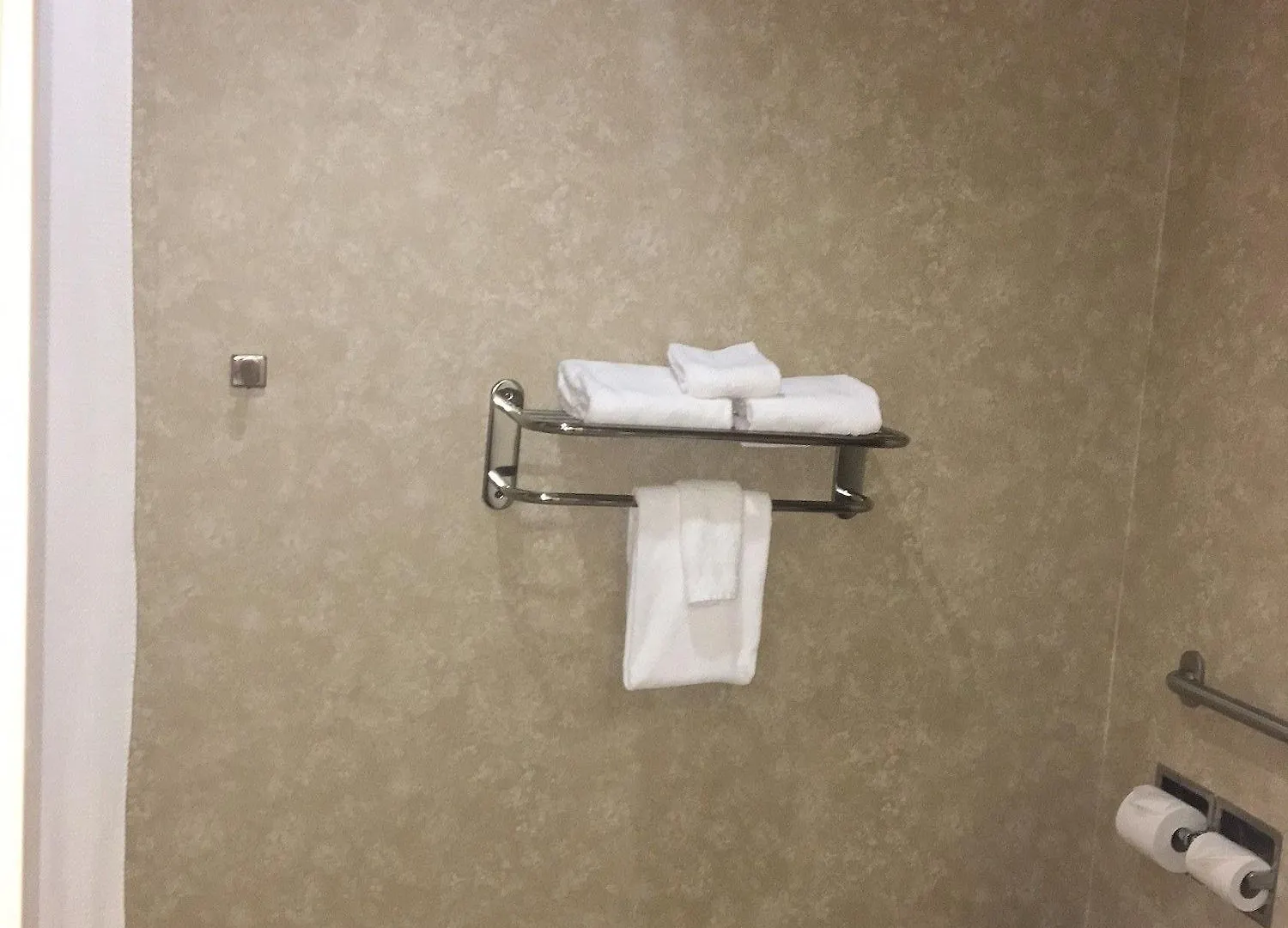 Mulberry Inn&Plaza Newport News 3*,